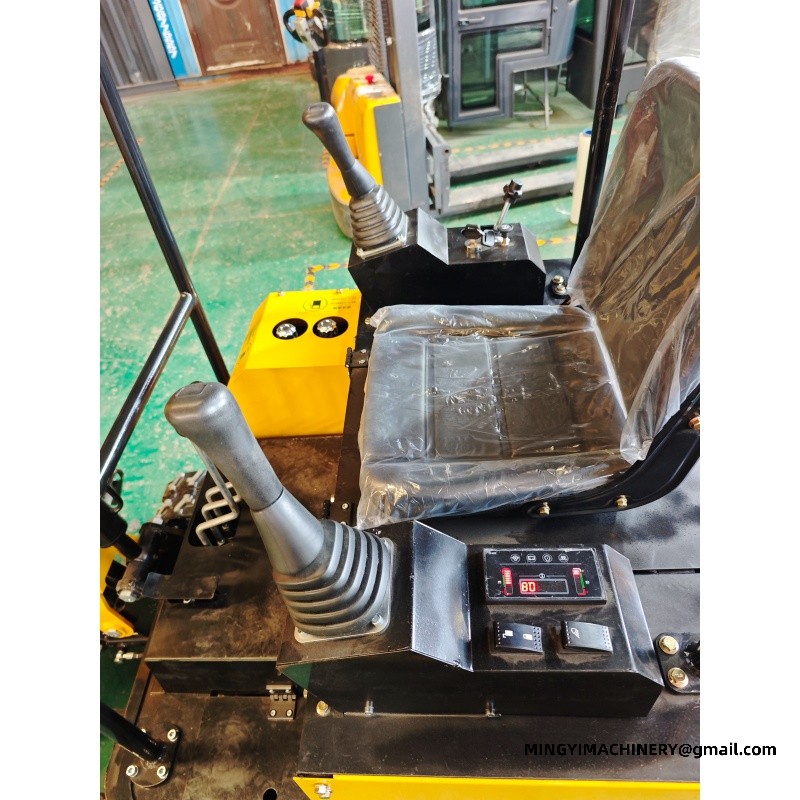 High Efficiency Farm & Garden Mini Excavator