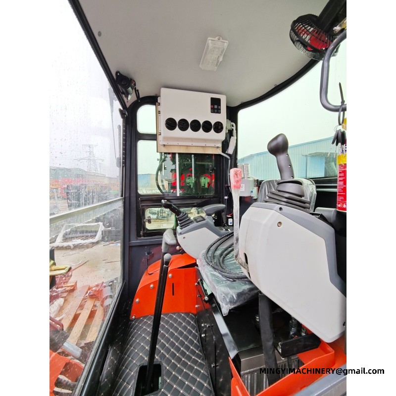 Long Boom Wide Range Small Excavator