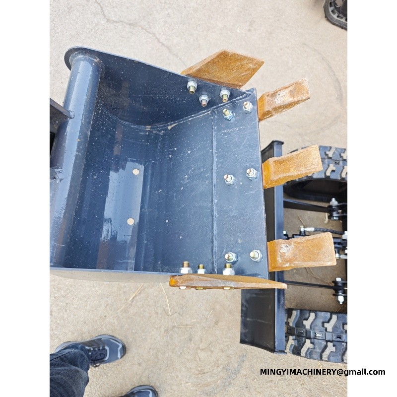 MINGYI Adjustable Multifunctional Small Excavator: One Carrier, Several Jobs