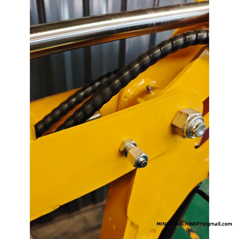 MINGYI Adjustable Multifunctional Small Excavator: One Carrier, Several Jobs