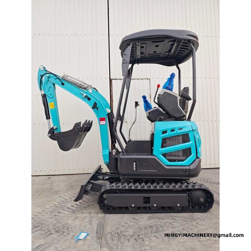 Swimming Pool Mini Excavator, Backyard Pool Digger, Residential Excavating
