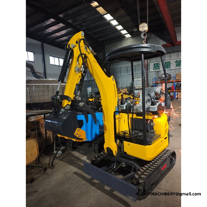 Anti Slip Track Mini Digger For Wet Muddy Farmland