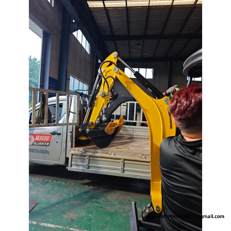 Mini Excavator For Old House Demolition And Waste Clearing